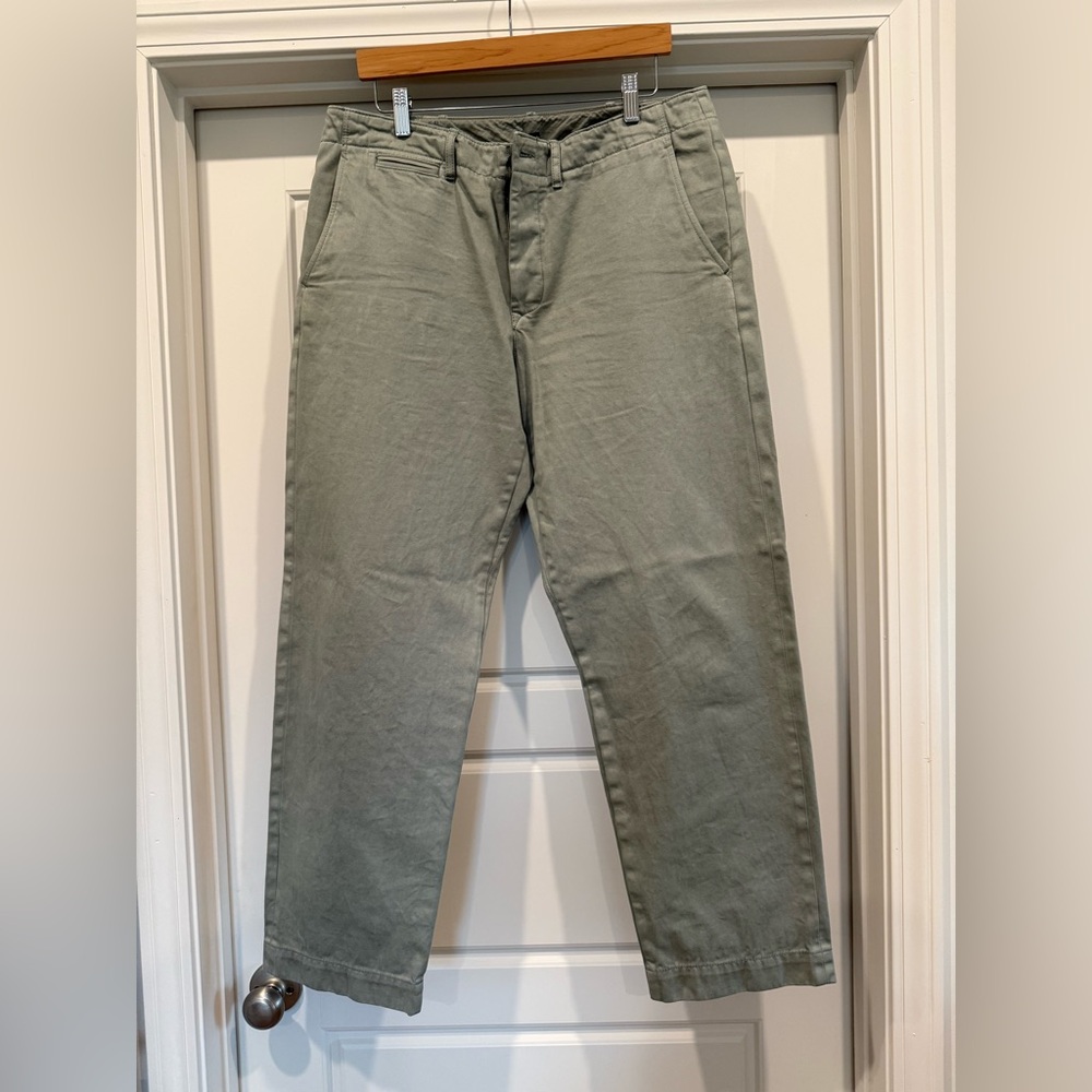 Wallace & Barnes Officer’s Chino